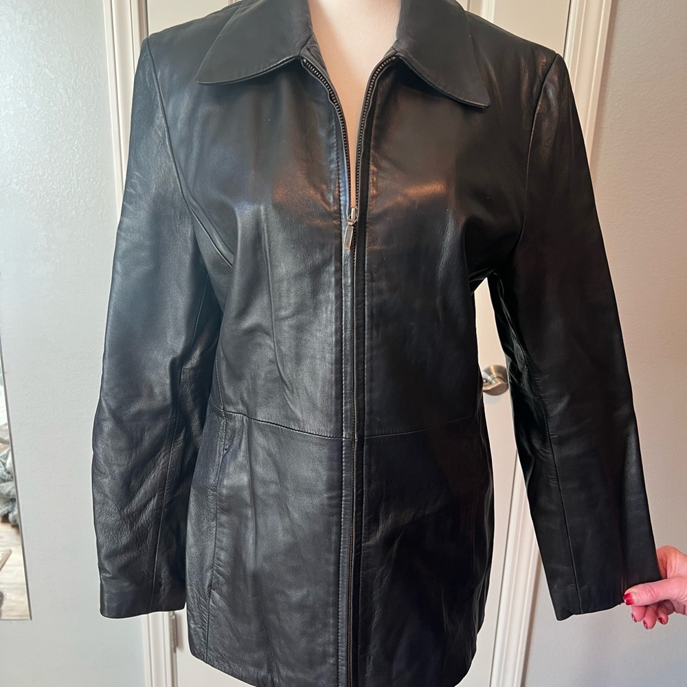 Elegant Black Leather Jacket for Women